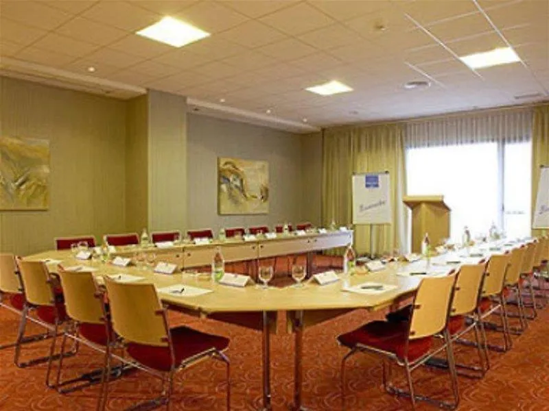 Отель Hilton Garden Inn Малага
